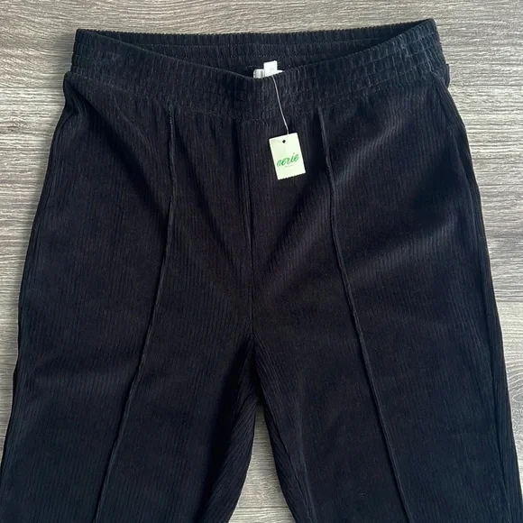 NWT Aerie Groove On Velour Ribbed Flare Pants High Waist Black / Women's XS - Picture 3 of 7